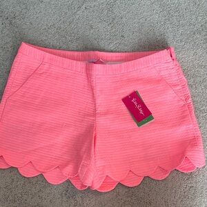 NWT Lilly Pulitzer Vibrant Pink Scalloped Shorts